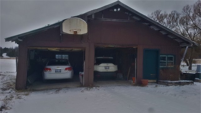old garage.jpg